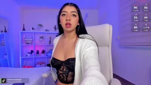 Snapshot of missvancouver_ chatting on October 23, 1:32 pm Mafe Jimenez online show from October 23, 1:32 pm