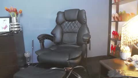 Miss Von Tease online show from March 27, 5:56 pm