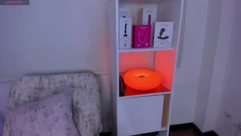Pau OFmissweetpeach online show from June 2, 11:51 pm