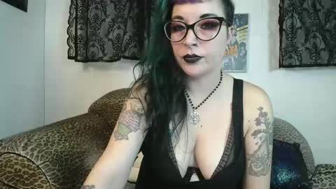 Missy Dee online show from January 18, 8:29 am