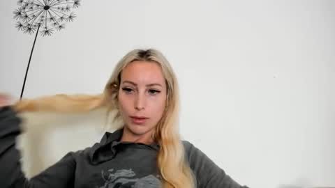 Missy matrix online show from December 20, 10:22 am