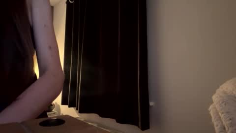 Missylittle123 online show from September 19, 9:59 pm