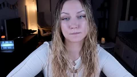Snapshot of missyourtouch chatting on May 23, 6:34 pm MissYourTouch online show from May 23, 6:34 pm