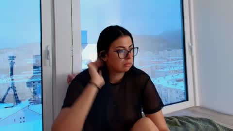 missyscarlet online show from February 26, 5:17 am