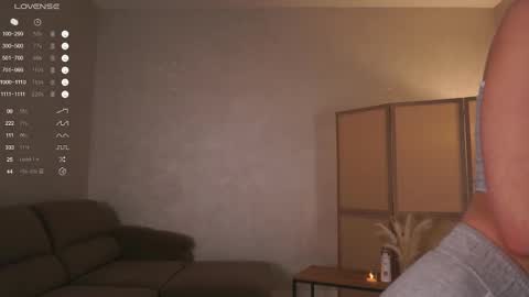 Mia online show from October 23, 5:55 pm