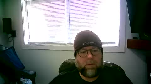 Snapshot of mister_happy567 chatting on March 6, 6:48 pm Mr. Happy online show from March 6, 6:48 pm