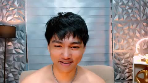 Snapshot of mister_officer chatting on January 31, 12:18 pm SAINT SACHI  will make your day  online show from January 31, 12:18 pm