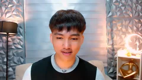 Snapshot of mister_officer chatting on February 3, 2:45 pm SAINT SACHI  will make your day  online show from February 3, 2:45 pm