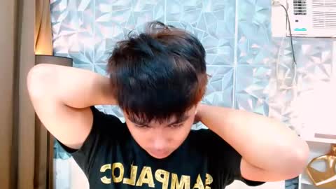 Snapshot of mister_officer chatting on February 19, 2:12 am SAINT SACHI  will make your day  online show from February 19, 2:12 am