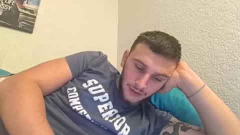 Brokebutcute online show from November 4, 9:03 pm