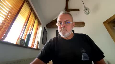 Misterblivs online show from June 5, 6:52 am