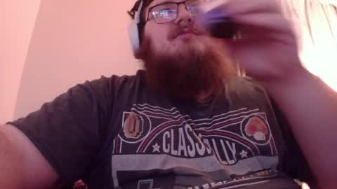 Snapshot of mistermac935 chatting on February 7, 1:58 am mistermac935 online show from February 7, 1:58 am