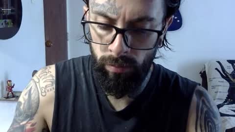 Snapshot of misternocturne chatting on September 18, 4:53 pm misternocturne online show from September 18, 4:53 pm