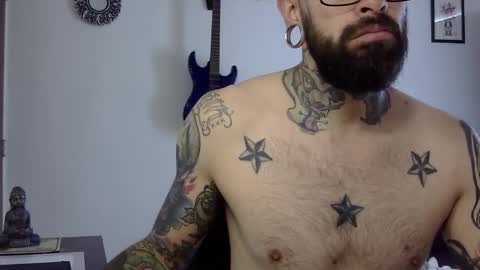 Snapshot of misternocturne chatting on September 21, 2:29 pm misternocturne online show from September 21, 2:29 pm