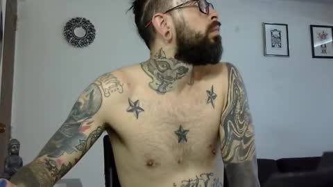 Snapshot of misternocturne chatting on September 30, 5:29 pm misternocturne online show from September 30, 5:29 pm