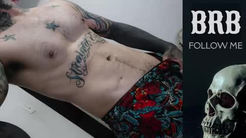 Snapshot of misternocturne chatting on October 4, 2:53 am misternocturne online show from October 4, 2:53 am