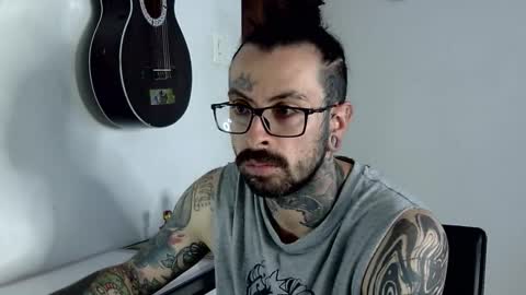 Snapshot of misternocturne chatting on October 23, 6:28 pm misternocturne online show from October 23, 6:28 pm