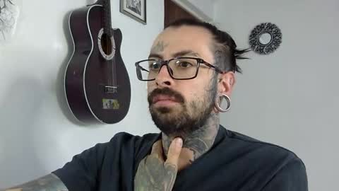 Snapshot of misternocturne chatting on October 24, 3:30 pm misternocturne online show from October 24, 3:30 pm