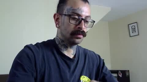 Snapshot of misternocturne chatting on November 26, 3:24 pm misternocturne online show from November 26, 3:24 pm