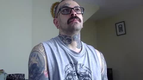 Snapshot of misternocturne chatting on December 1, 2:11 pm misternocturne online show from December 1, 2:11 pm