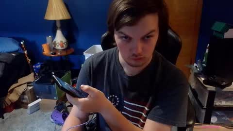 Snapshot of misterrileyd chatting on January 14, 4:12 pm MisterRileyD online show from January 14, 4:12 pm