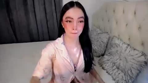 CRISHA  online show from April 12, 6:18 am