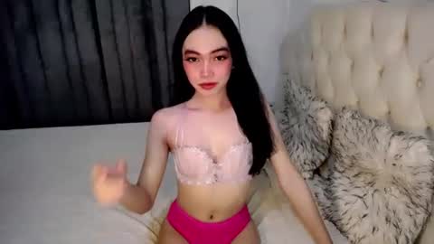 CRISHA  online show from April 14, 8:53 am