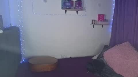       online show from September 23, 6:49 am