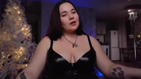 Snapshot of mistress_eleonor chatting on December 19, 7:10 pm Sexy Seductress Devilish Dominatrix Marvelous Mistress online show from December 19, 7:10 pm