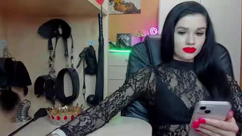 Mistress Kristi online show from April 20, 7:04 pm