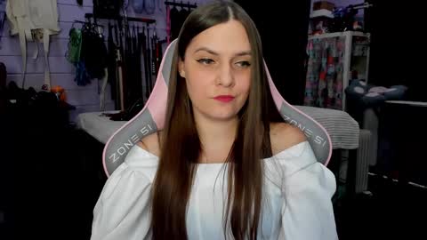 Snapshot of mistress_priest chatting on February 26, 7:05 pm Dirty Priest and Ivi online show from February 26, 7:05 pm