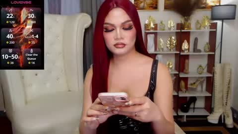 Snapshot of mistressathenna chatting on July 8, 10:47 pm mistressathenna online show from July 8, 10:47 pm