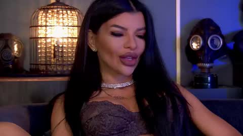 Elenia online show from September 27, 9:36 am