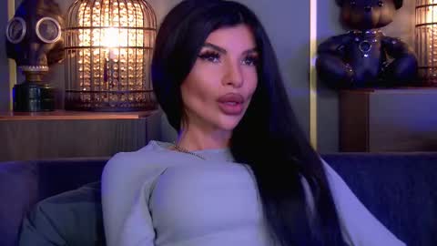 Elenia online show from March 28, 12:27 pm