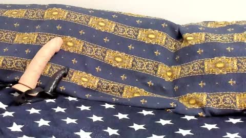 Snapshot of mistresshespera chatting on January 17, 11:38 am mistresshespera online show from January 17, 11:38 am