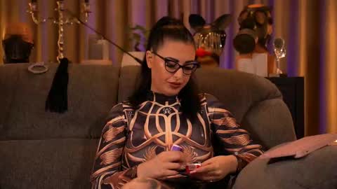 Mistress Kelly online show from September 14, 8:19 pm