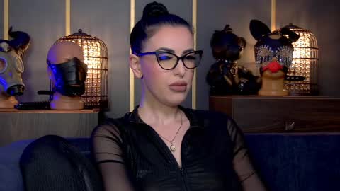 Mistress Kelly online show from May 24, 11:32 pm