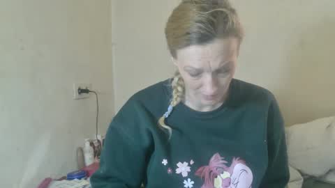 mistressmilly32 online show from April 19, 8:57 am