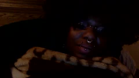 Snapshot of mistressmystii chatting on December 25, 4:01 am Mistress Mystii online show from December 25, 4:01 am