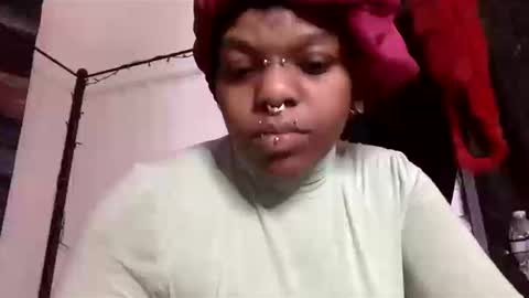 Snapshot of mistressmystii chatting on October 15, 4:01 am Mistress Mystii online show from October 15, 4:01 am