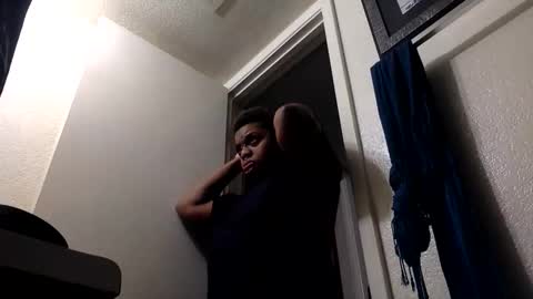 Snapshot of mistressmystii chatting on October 17, 8:28 am Mistress Mystii online show from October 17, 8:28 am