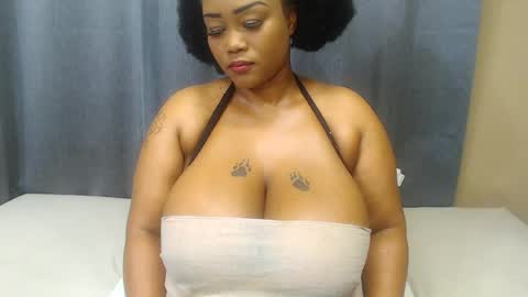 MistressOfMelons online show from July 16, 6:52 am