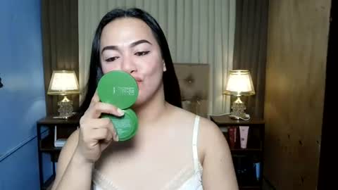 Snapshot of mistressofthewest7 chatting on July 19, 6:22 pm mistressofthewest7 online show from July 19, 6:22 pm