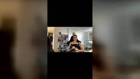 Mistress Violet online show from June 1, 4:52 pm