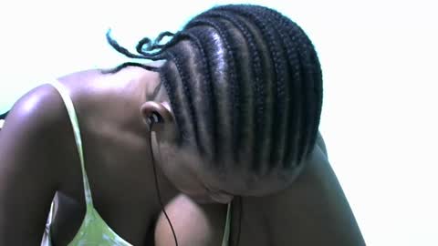 misty_shee online show from February 5, 11:17 pm