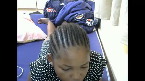 misty_shee online show from February 10, 5:14 am