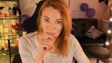 MistyBarnes NONUDE MODEL online show from December 12, 9:08 am