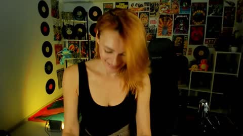 MistyBarnes NONUDE MODEL online show from December 15, 4:15 pm