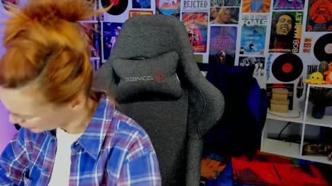 MistyBarnes NONUDE MODEL online show from December 16, 9:35 am