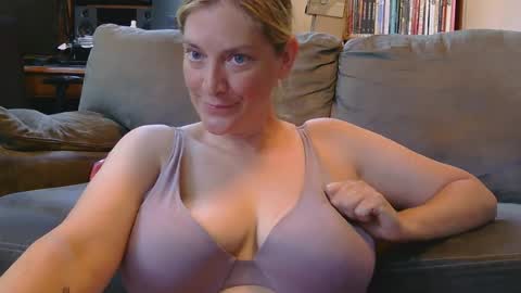 Misty Mountains online show from June 30, 6:42 pm